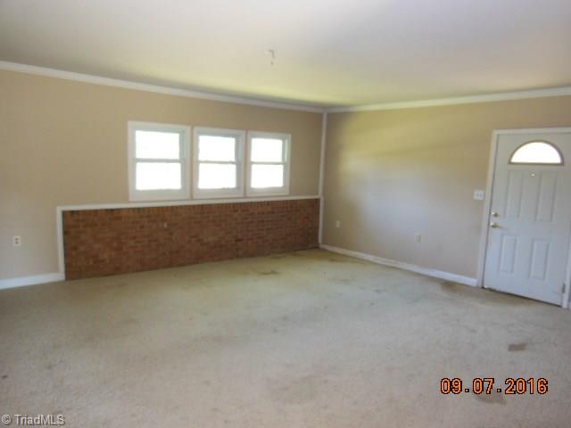 5150 High Point Road Kernersville, NC 27284 - Photo 6 of 12 Gallery Image 6