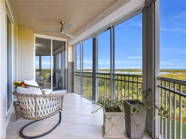 $775,000 | 1001 Arbor Lake Drive, Unit 507, Naples, FL 34110