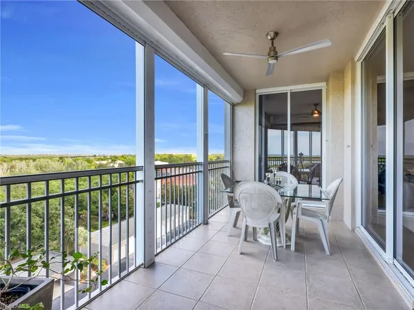 $775,000 | 1001 Arbor Lake Drive, Unit 507, Naples, FL 34110