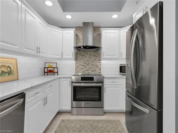 $775,000 | 1001 Arbor Lake Drive, Unit 507, Naples, FL 34110