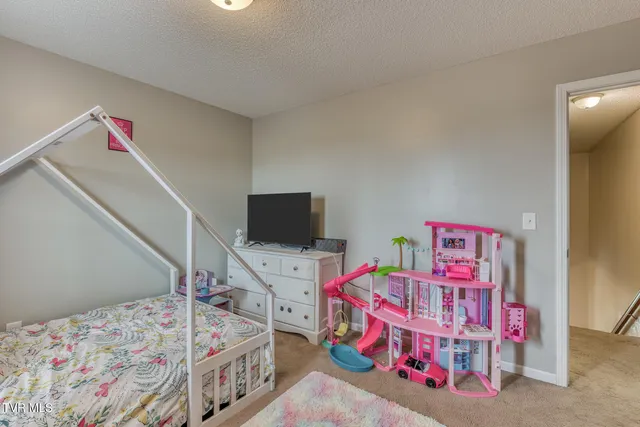 $399,900 | 2309 Fox Meadows Circle, Bluff City, TN 37618