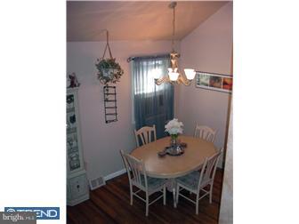 152 Ridge Boulevard Brookhaven, PA 19015 - Photo 4 of 12 Dining Room
