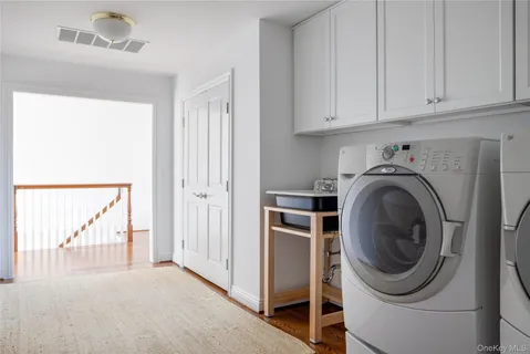 $3,850,000 | 105 Waterview Drive, Southold, NY 11971