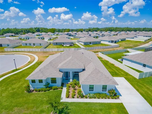 $495,000 | 570 Sanctuary Boulevard, Winter Haven, FL 33881