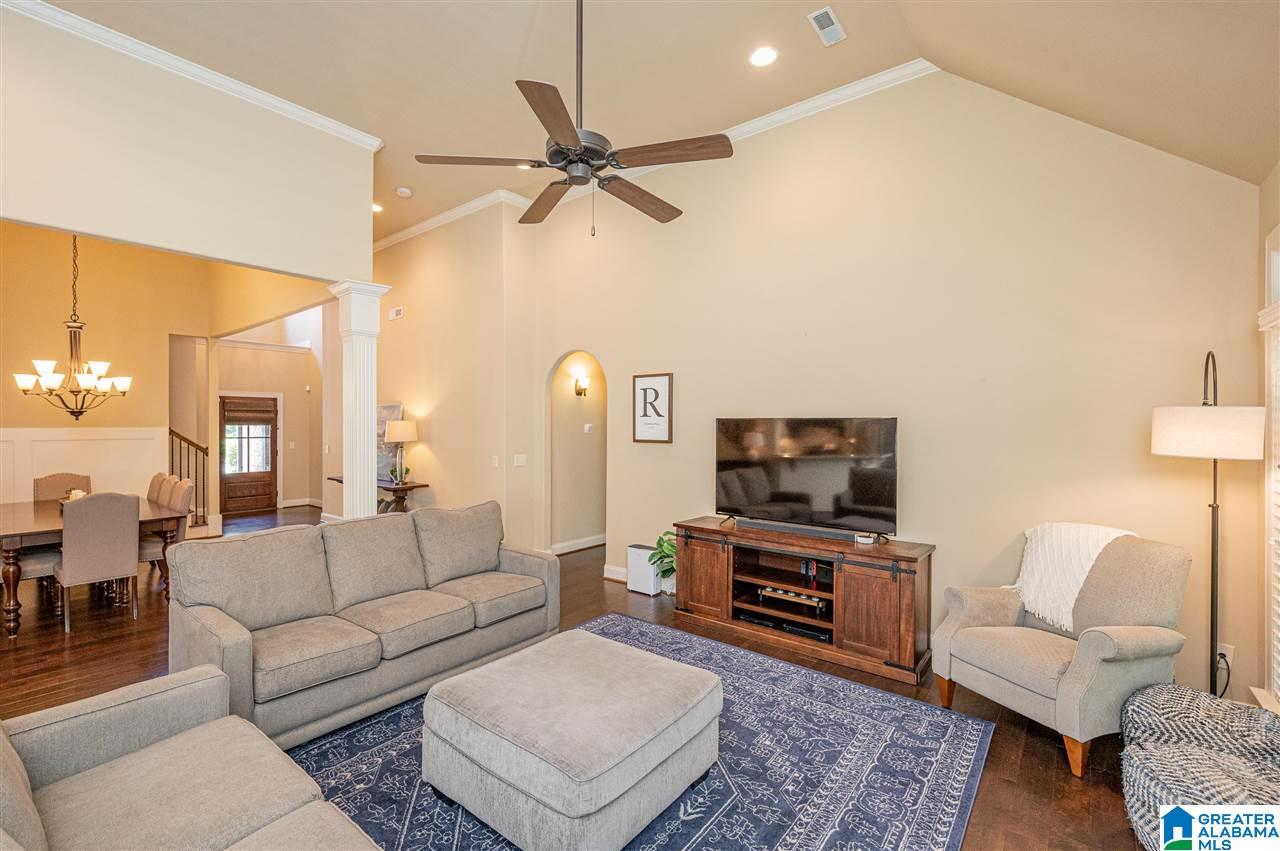 383 Strathaven Drive Pelham, AL 35124 - Photo 6 of 50