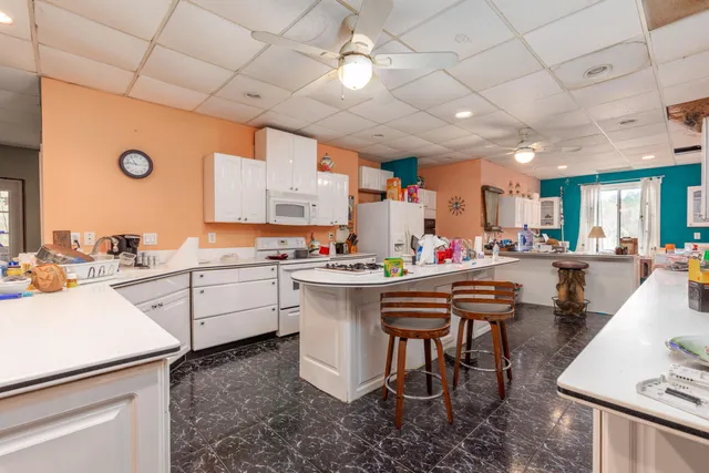 $995,000 | 280 Royalegates Court, Cross, SC 29436