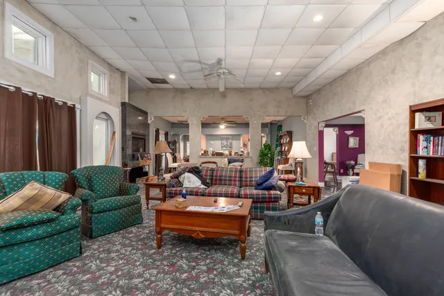 $995,000 | 280 Royalegates Court, Cross, SC 29436