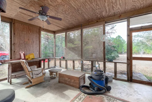 $995,000 | 280 Royalegates Court, Cross, SC 29436