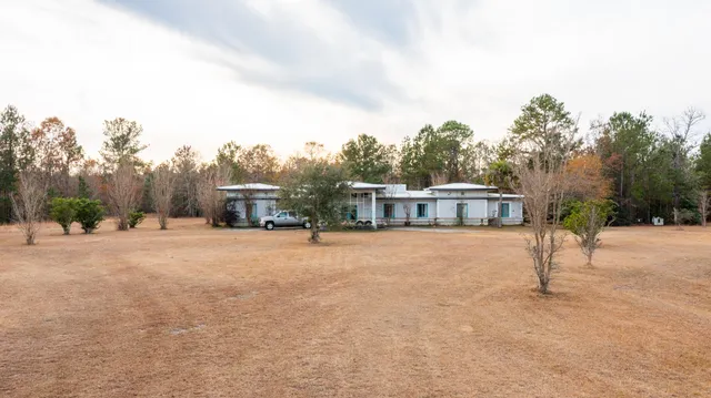 $995,000 | 280 Royalegates Court, Cross, SC 29436