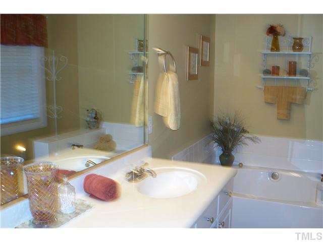 196 Bayside Road Dunn, NC 28334 - Photo 9 of 24 Gallery Image 9