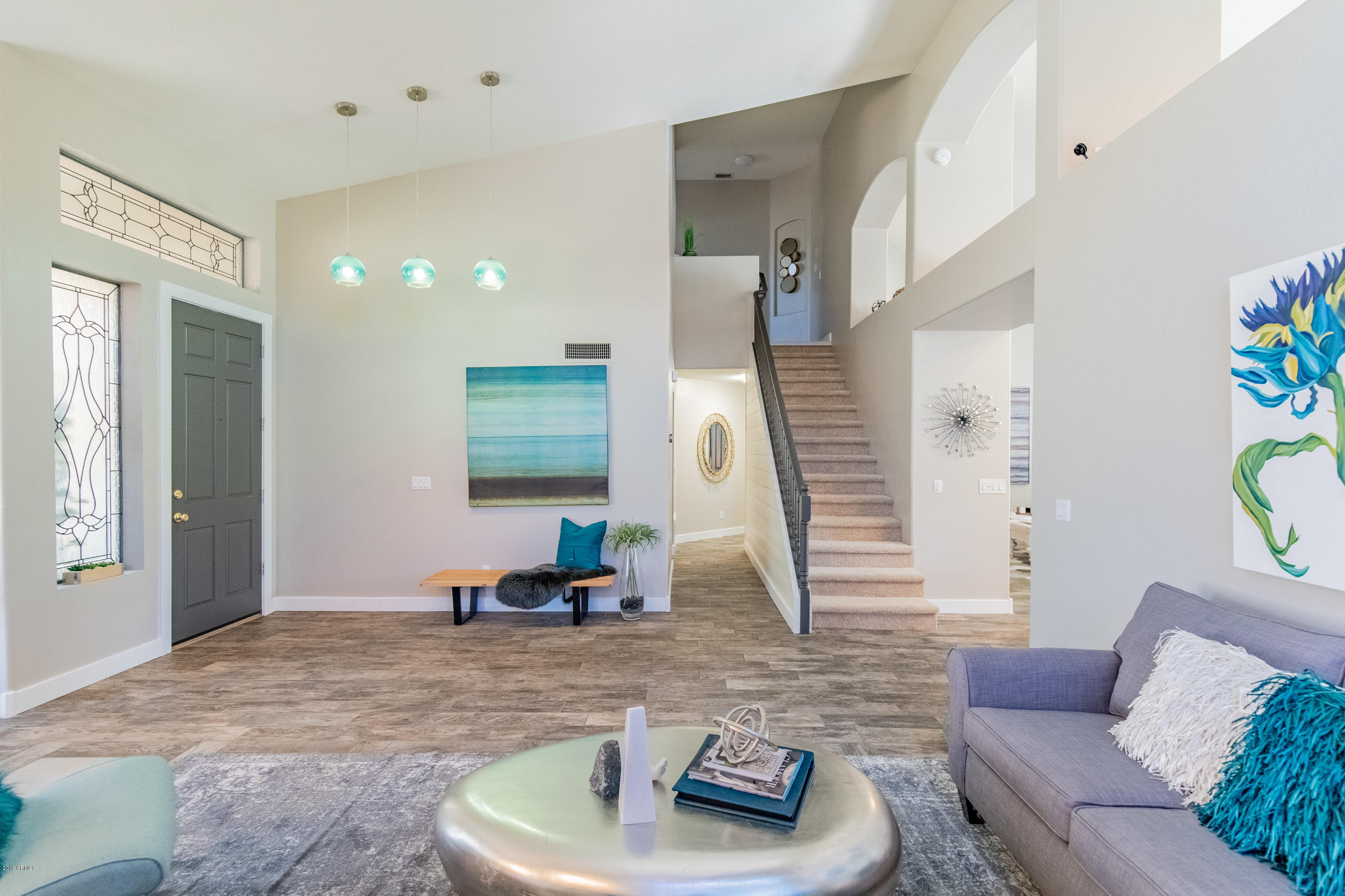 4505 East Swilling Road Phoenix, AZ 85050 - Photo 6 of 40 Living room