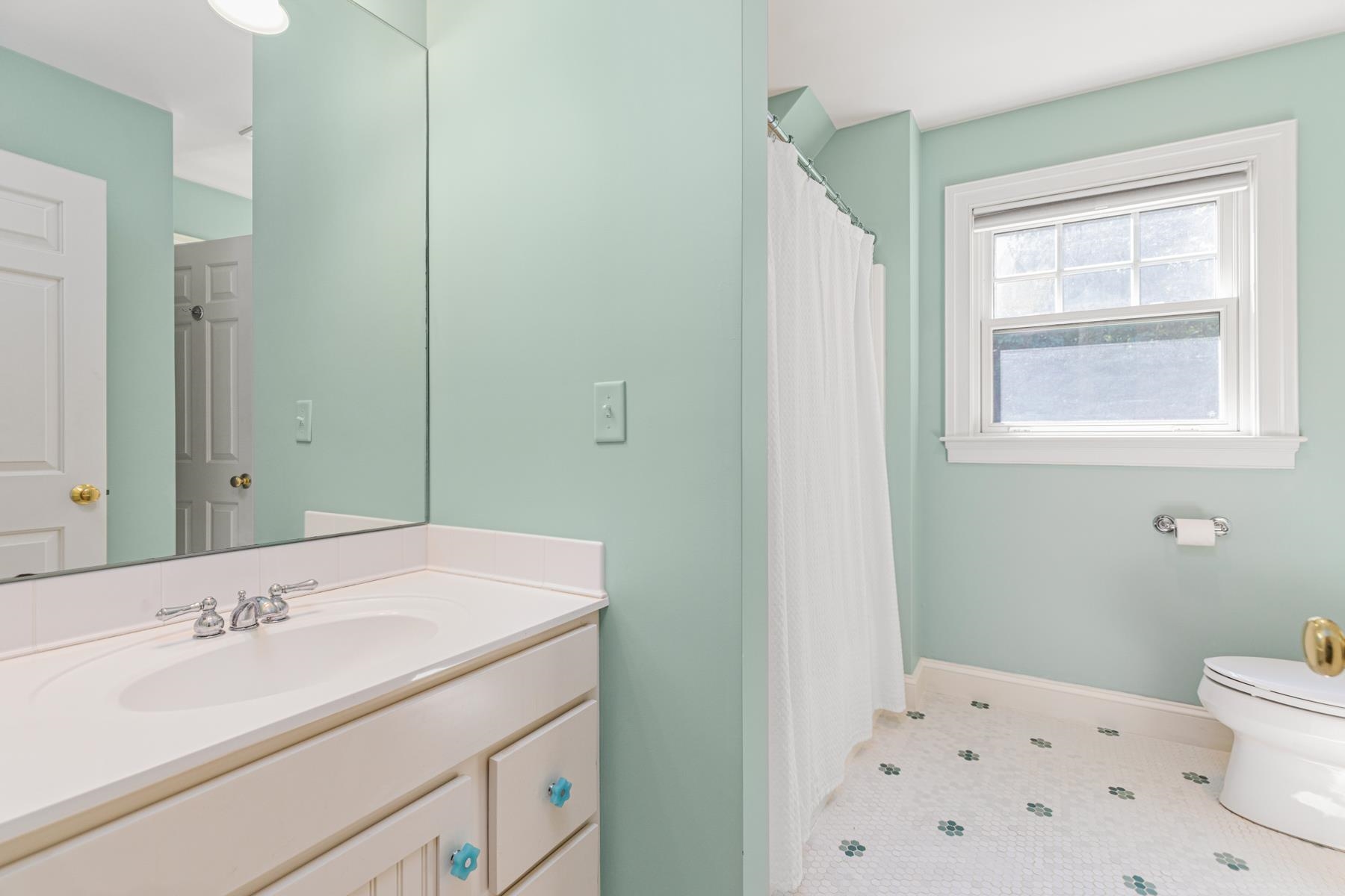 27 Country Farm Road Stratham, NH 03885 - Photo 22 of 40