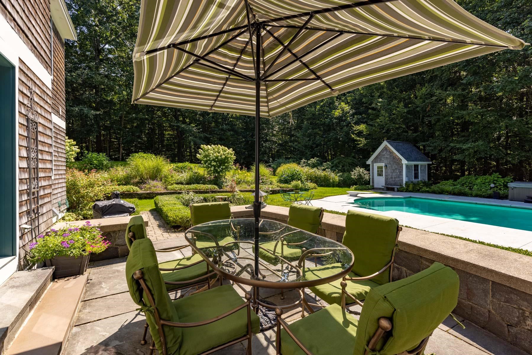 27 Country Farm Road Stratham, NH 03885 - Photo 27 of 40