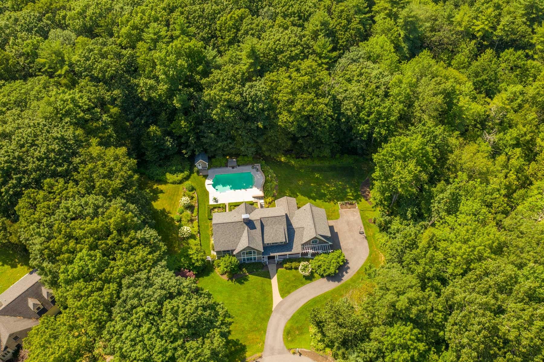 27 Country Farm Road Stratham, NH 03885 - Photo 34 of 40