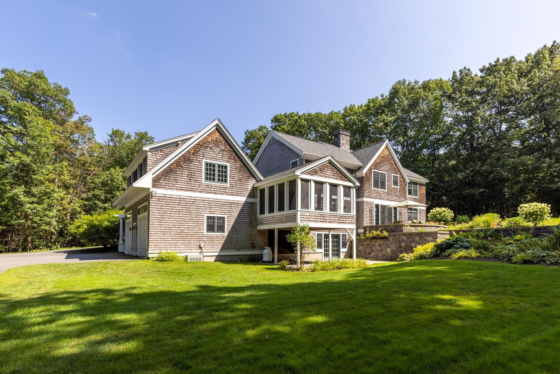 27 Country Farm Road Stratham, NH 03885 - Photo 36 of 40