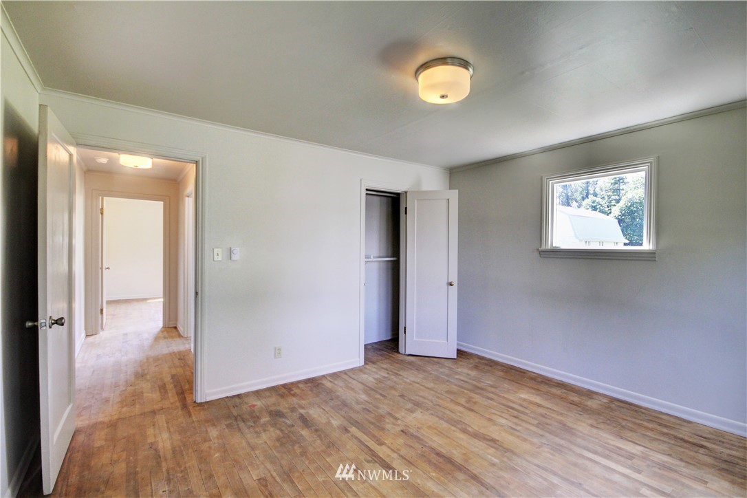 2353 Grandview Road Ferndale, WA 98248 - Photo 17 of 40 an empty room with windows and closet