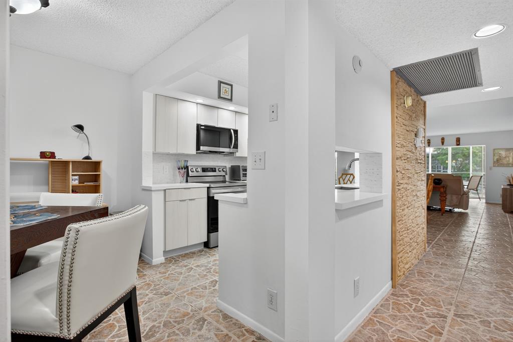 1801 Eleuthera Point, Unit D3 Coconut Creek, FL 33066 - Photo 4 of 80