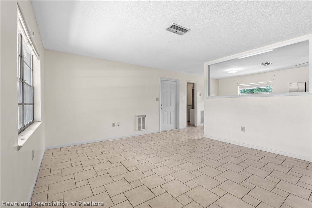 2709 West Rochester Road Avon Park, FL 33825 - Photo 12 of 29
