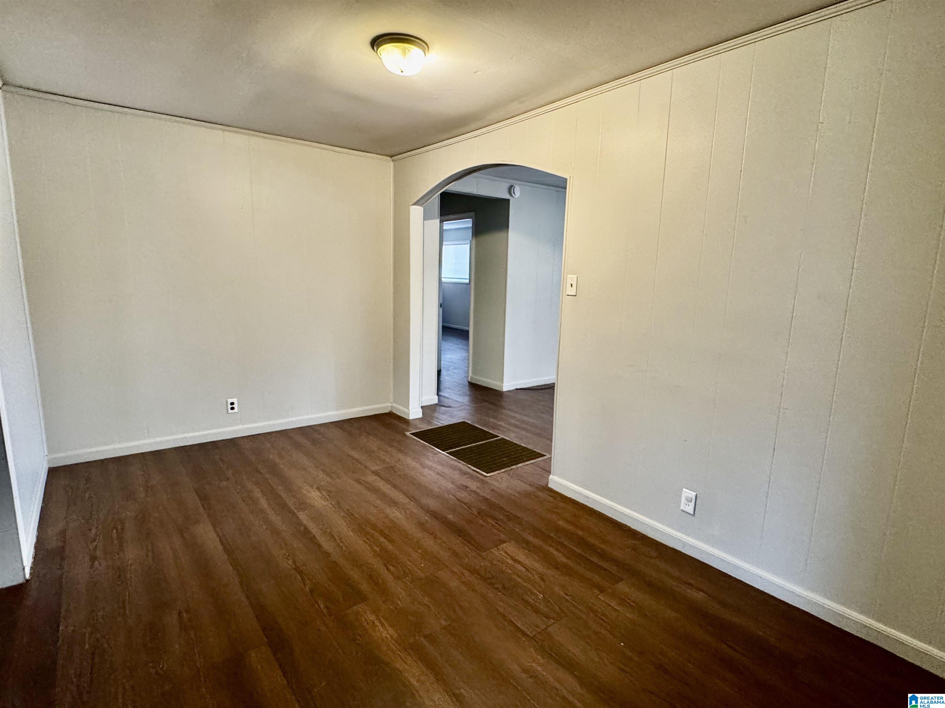 415 Thomas Street Warrior, AL 35180 - Photo 7 of 22