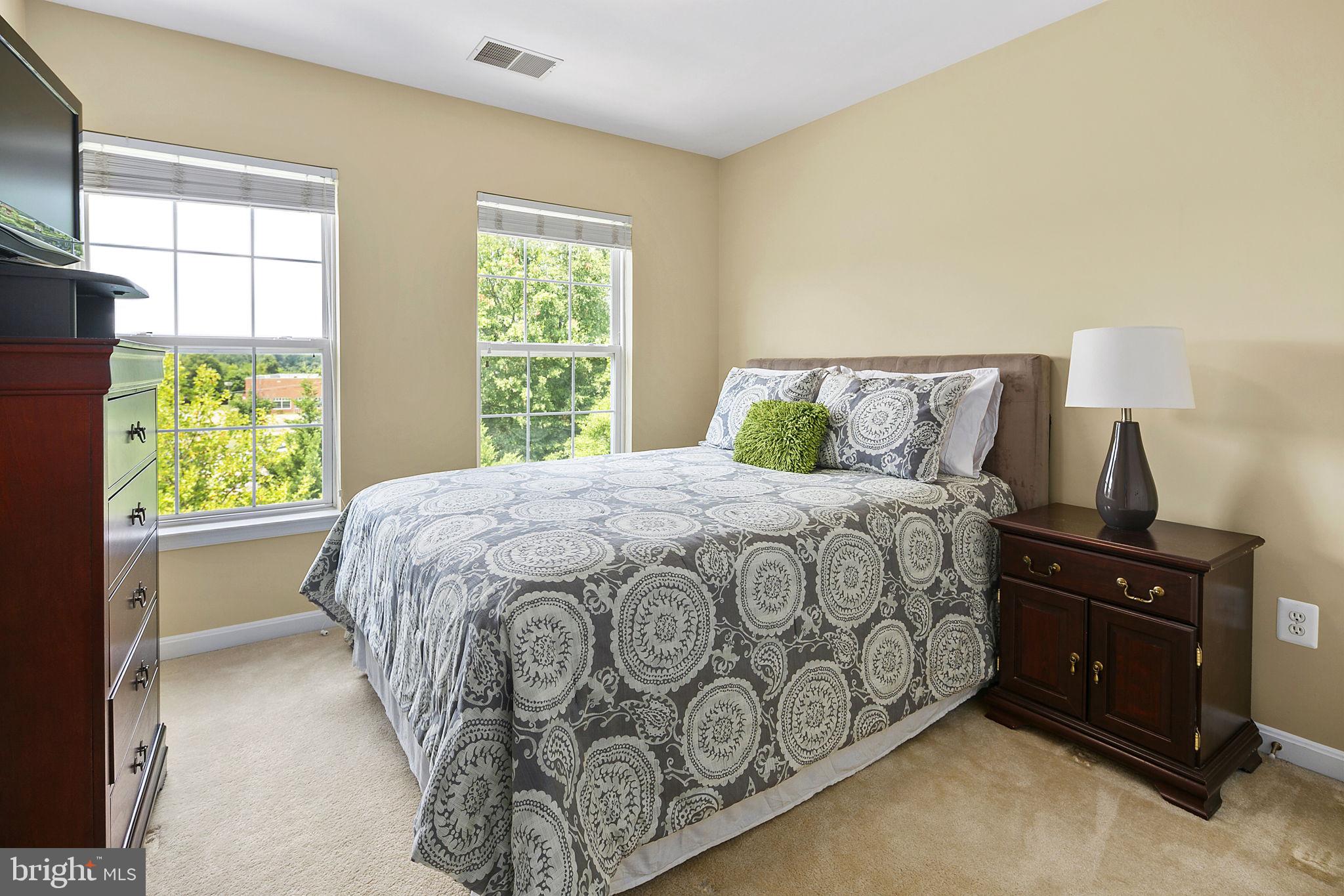 8535 Wyngate Manor Court Alexandria, VA 22309 - Photo 13 of 22