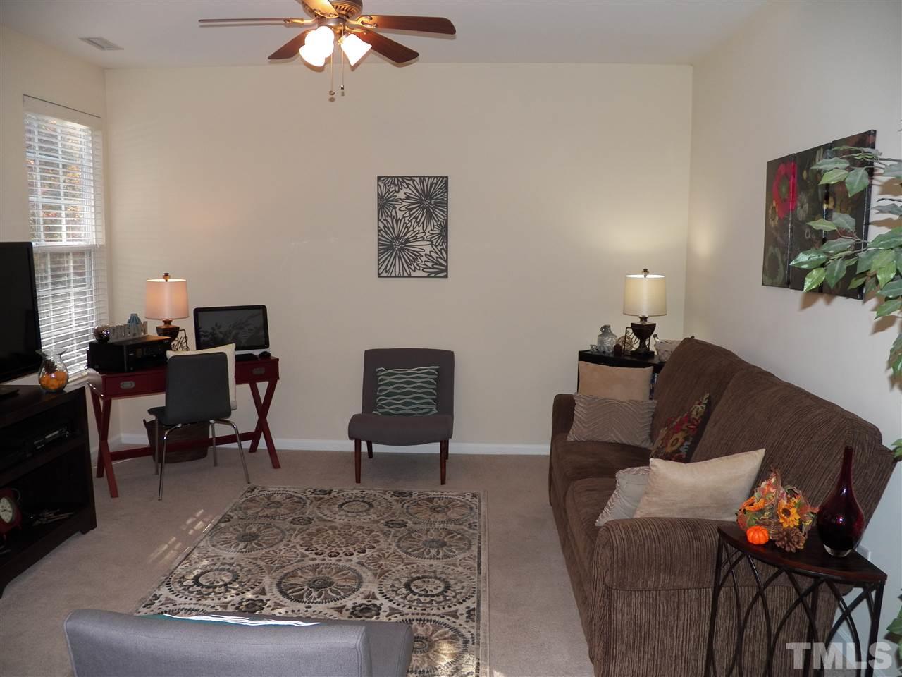 2631 Dutch Grove Circle Raleigh, NC 27610 - Photo 12 of 22