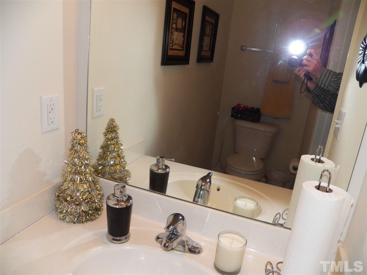 2631 Dutch Grove Circle Raleigh, NC 27610 - Photo 21 of 22