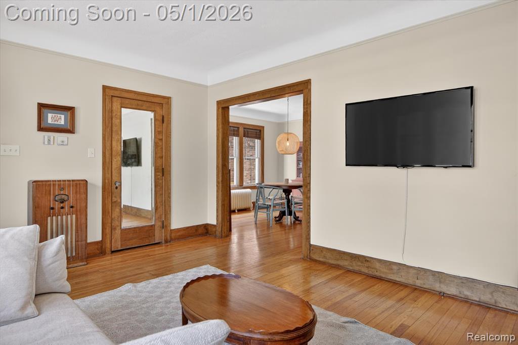 925 Nottingham Road Grosse Pointe, MI 48230 - Photo 14 of 46