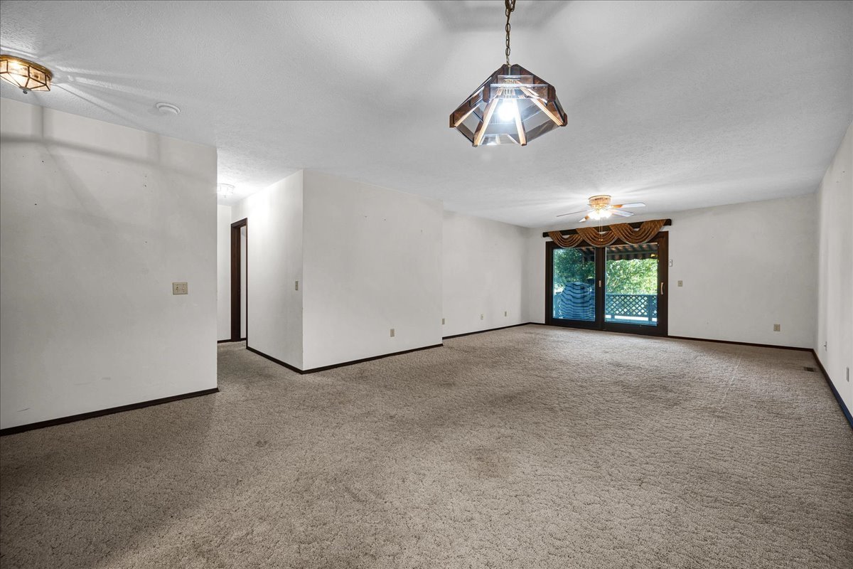 1509 Fort Jesse Road, Unit 13 Normal, IL 61761 - Photo 5 of 30 a view of a room and window