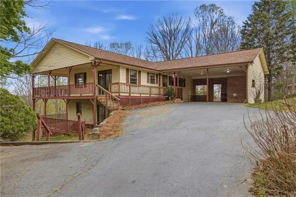 $309,900 | 143 Copperhead Road, Cornelia, GA 30531