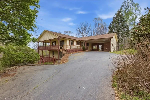 $309,900 | 143 Copperhead Road, Cornelia, GA 30531