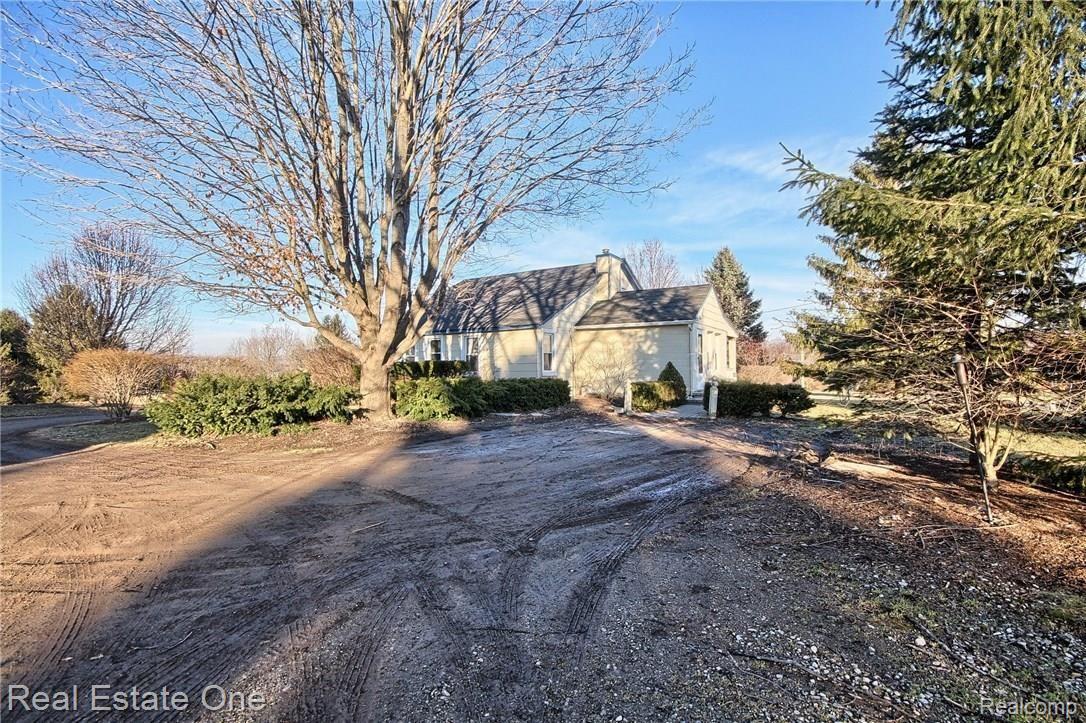 7091 Curtis Road Plymouth, MI 48170 - Photo 26 of 30 Rear_3rd_View.jpg