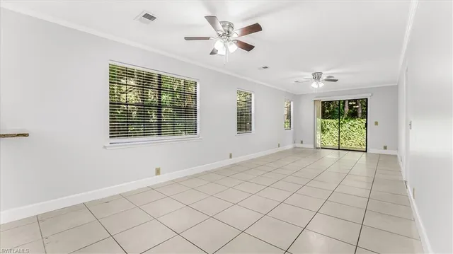$1,600 | 5288 Treetops Drive, Unit I106, Naples, FL 34113
