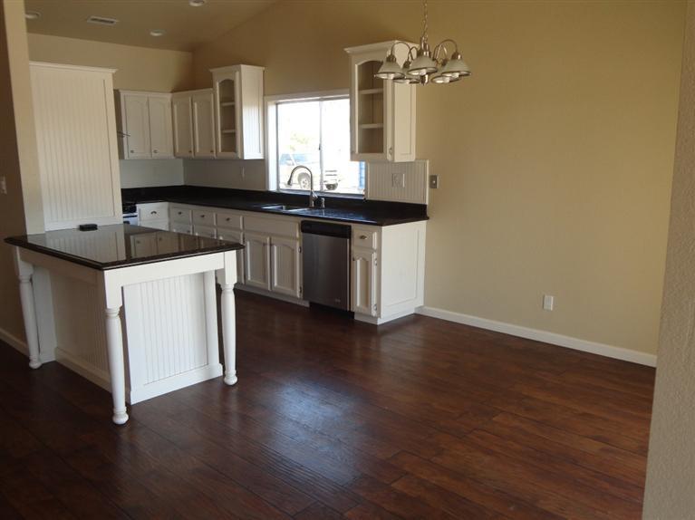 14830 Huntington Road Madera, CA 93636 - Photo 8 of 34 Gallery Image 8