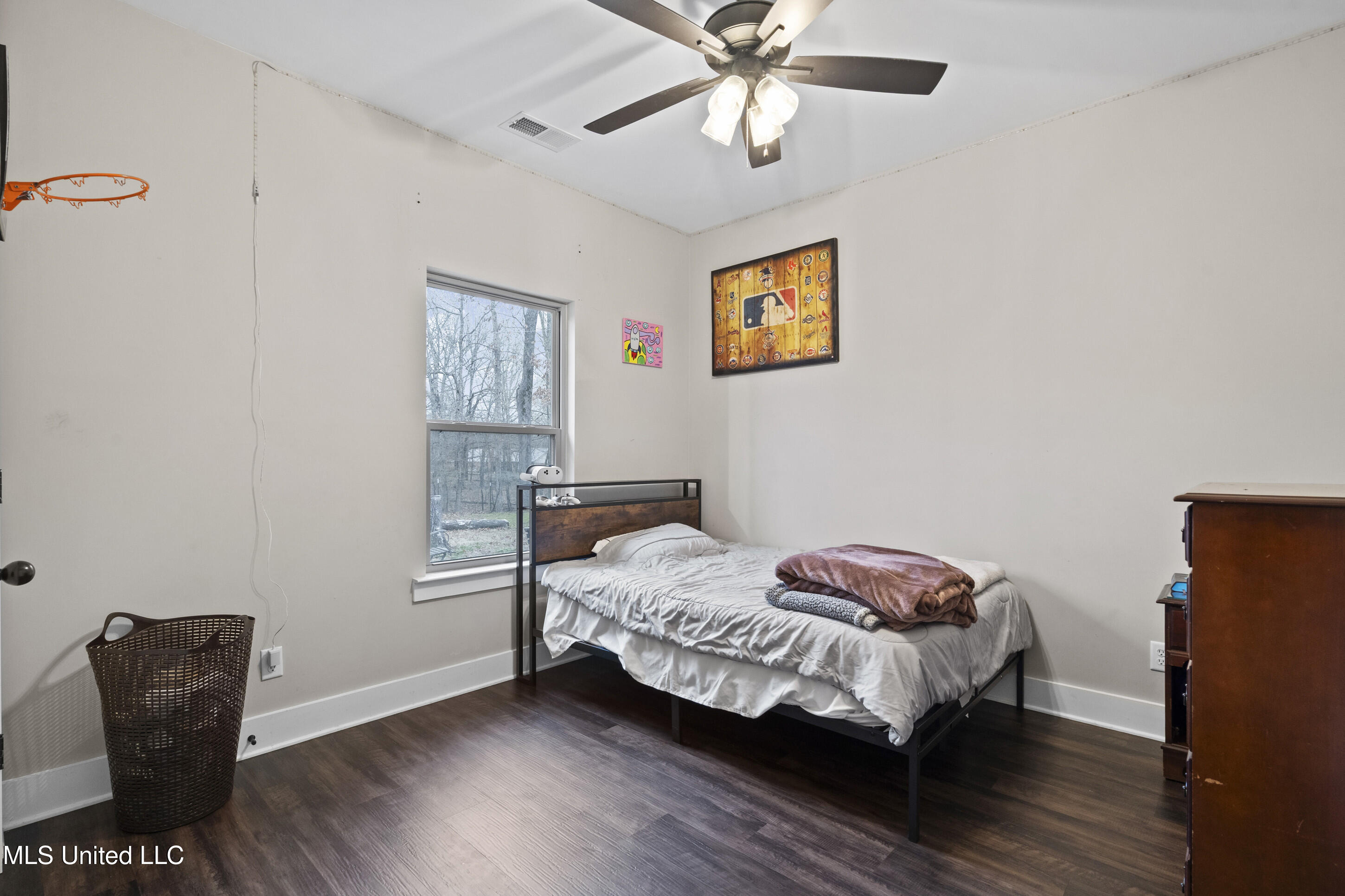 1134 Sandy Betts Road Nesbit, MS 38651 - Photo 19 of 30 Guest Room-3