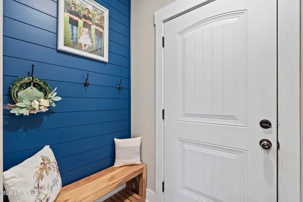 $449,900 | 1134 Sandy Betts Road, Nesbit, MS 38651