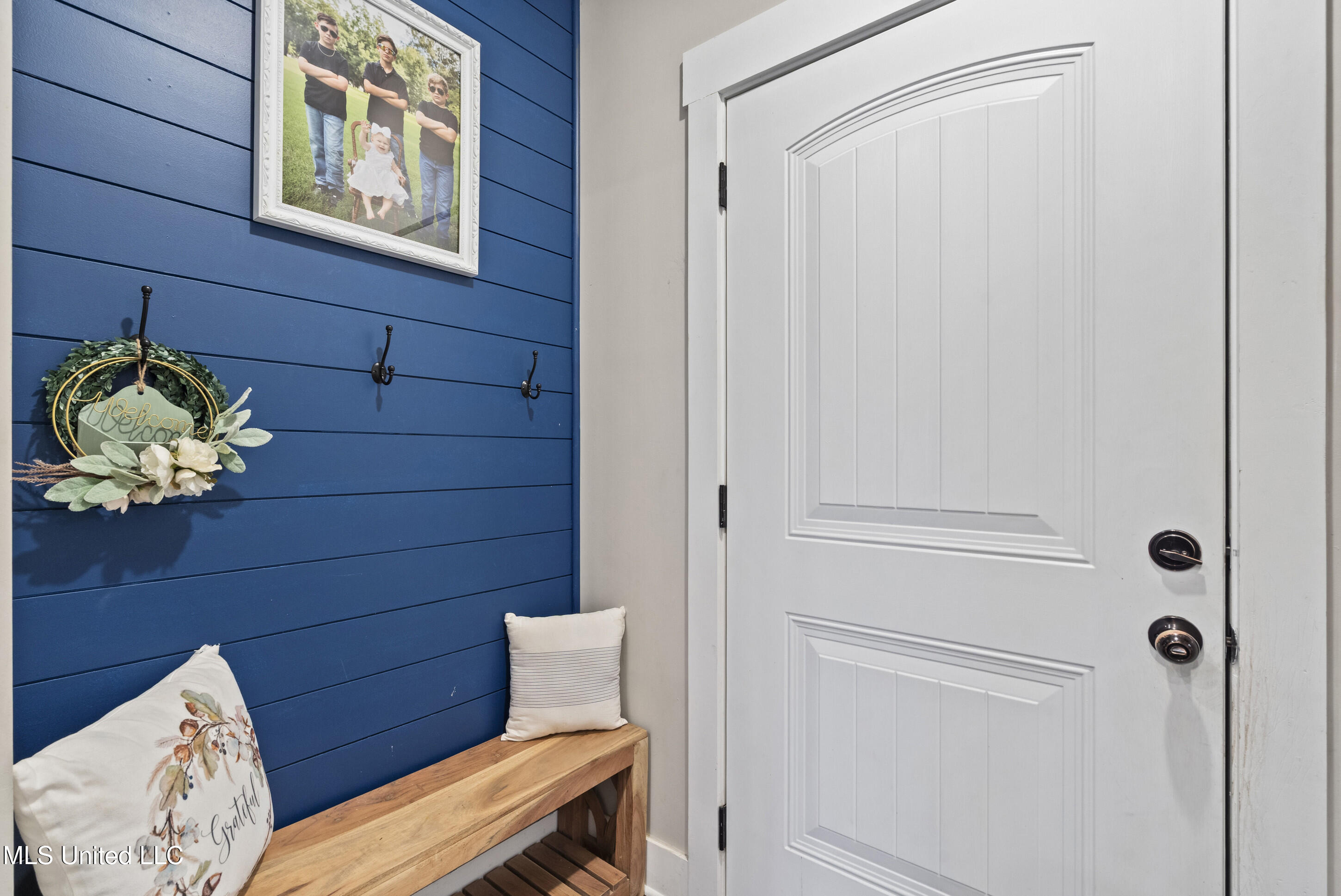 1134 Sandy Betts Road Nesbit, MS 38651 - Photo 20 of 30 Back Entry