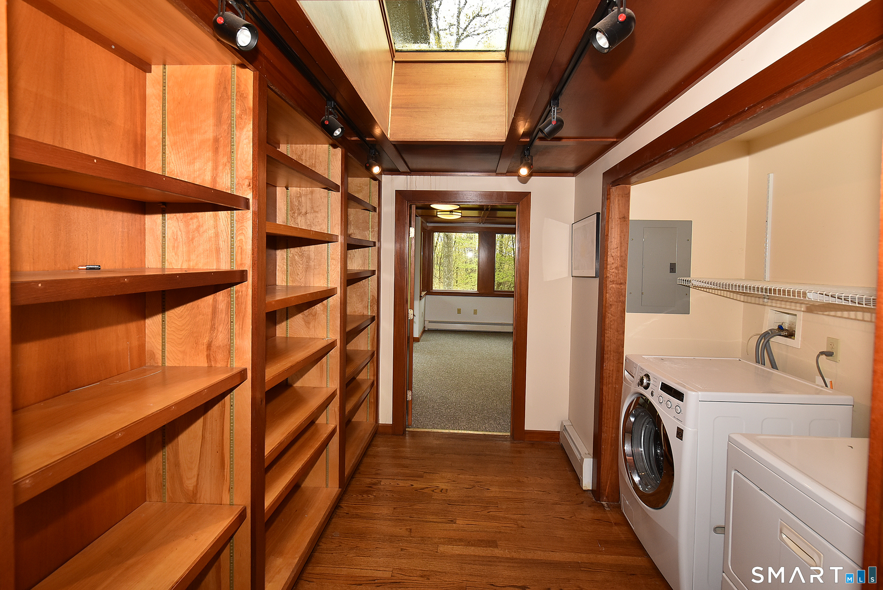 26 Upper Butcher Road Ellington, CT 06029 - Photo 14 of 40