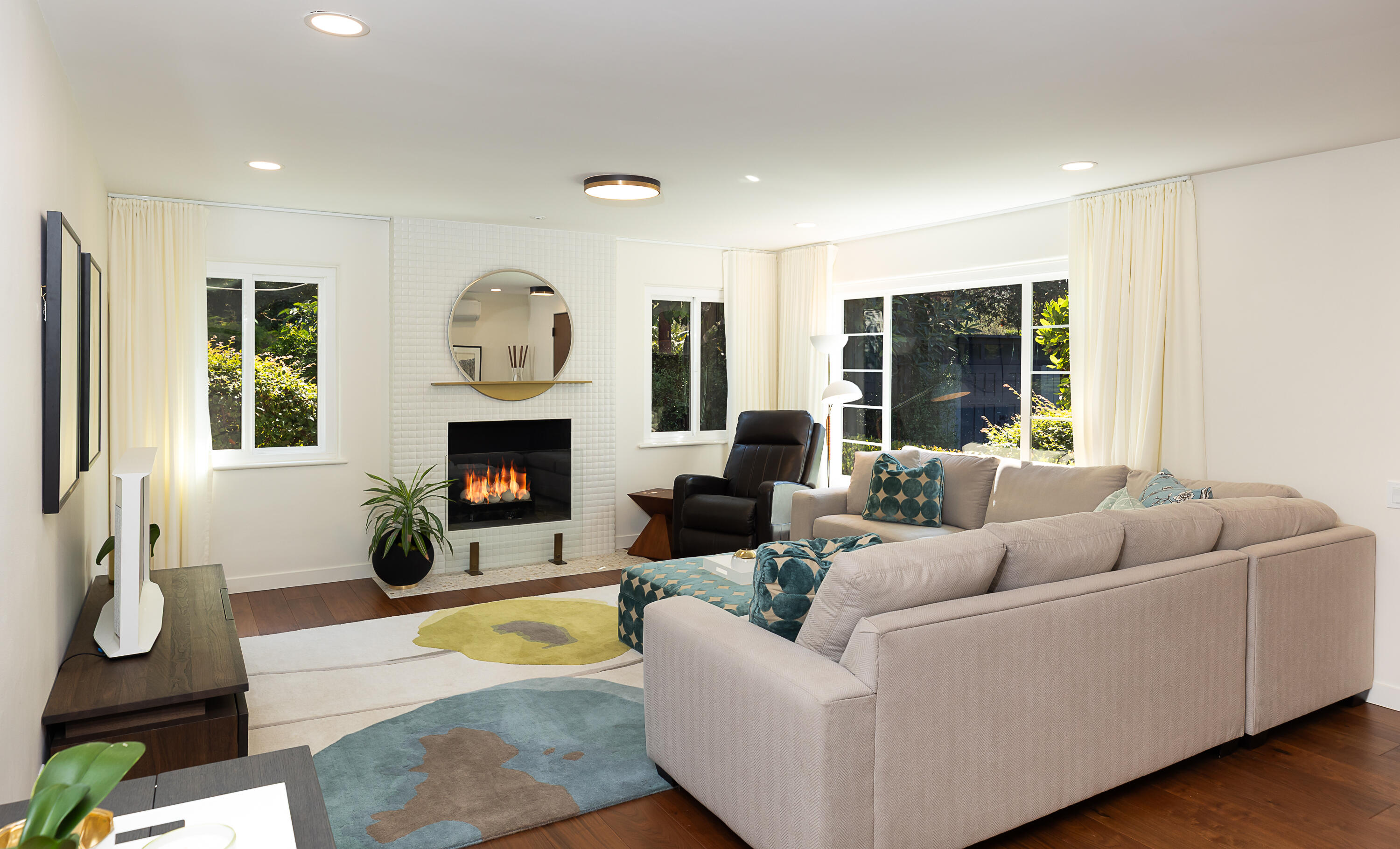 2166 East Valley Road Montecito, CA 93108 - Photo 7 of 30 Living Room w Fireplace