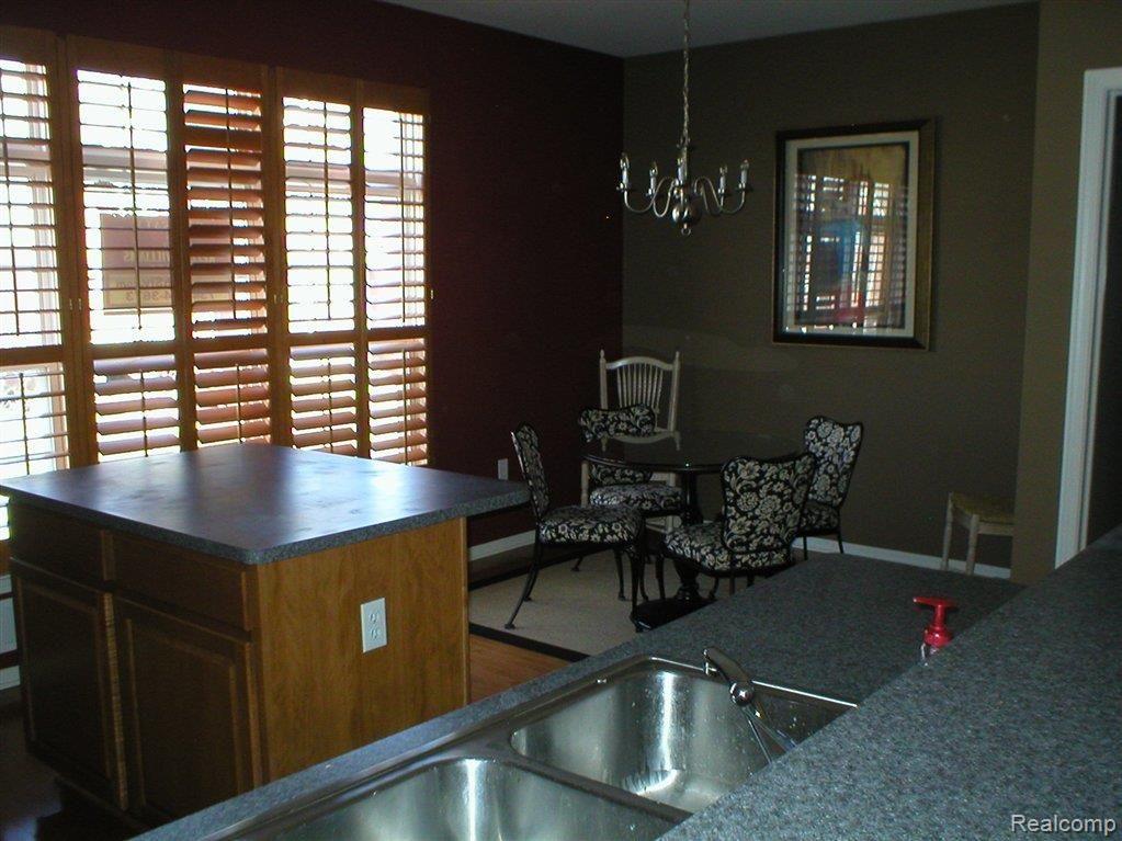 702 Cherry Orchard Road, Unit 158 Canton, MI 48188 - Photo 19 of 19 P1010940.JPG
