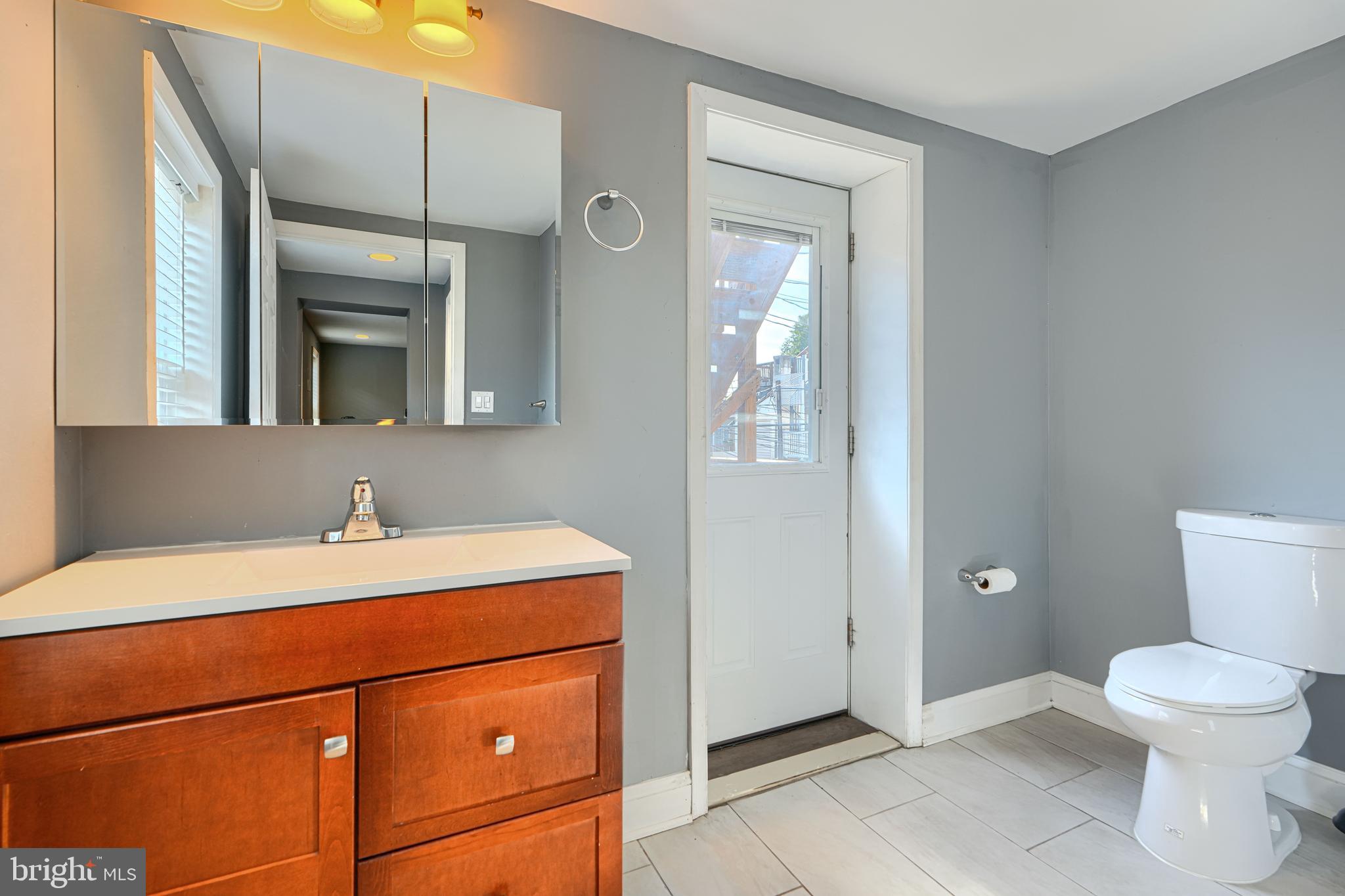 1106 Battery Avenue Baltimore, MD 21230 - Photo 23 of 36