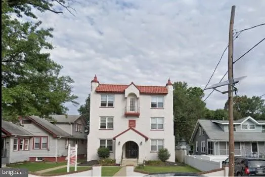 $1,249 | 125 East Bettlewood Avenue, Unit 11, Oaklyn, NJ 08107