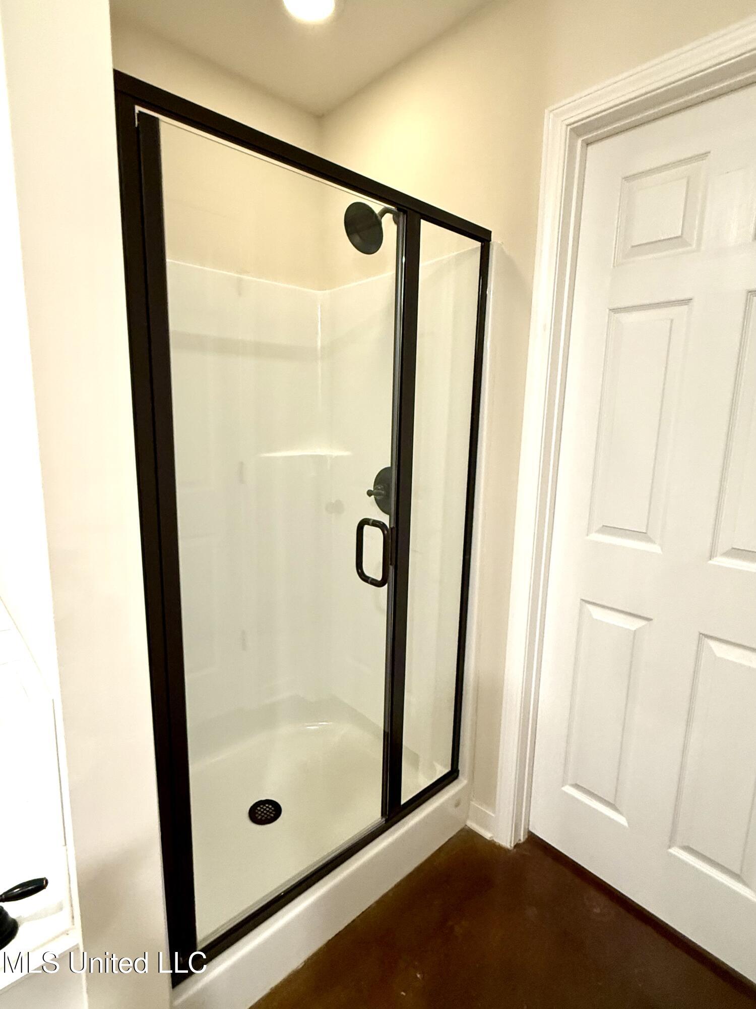 921 Filmore Dr. Brandon, MS 39042 - Photo 20 of 34 Photo Jan 13 2026, 5 23 47 PM