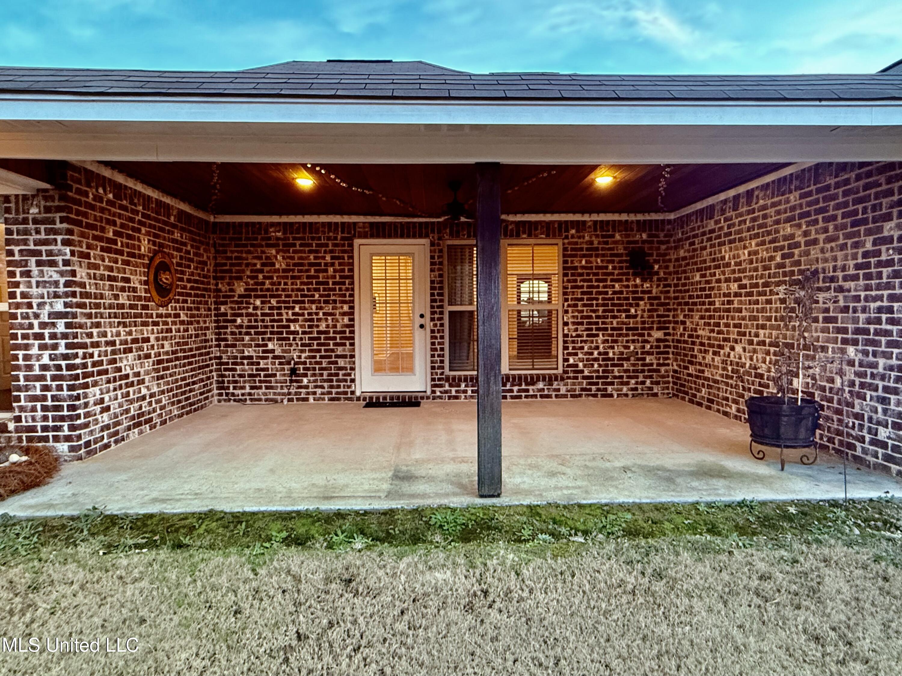 921 Filmore Dr. Brandon, MS 39042 - Photo 29 of 34 Photo Jan 13 2026, 5 10 46 PM