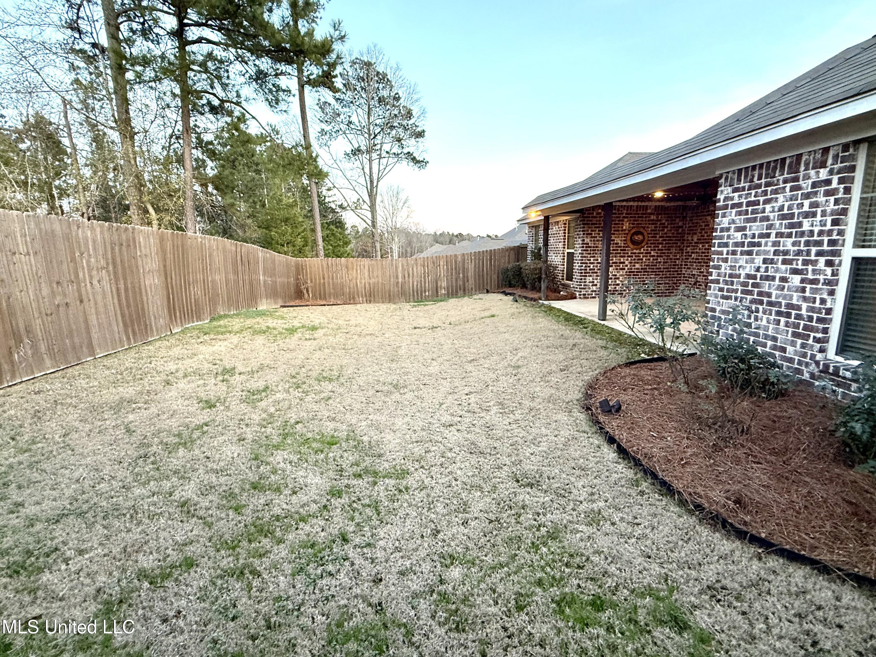 921 Filmore Dr. Brandon, MS 39042 - Photo 32 of 34 Photo Jan 13 2026, 5 11 31 PM