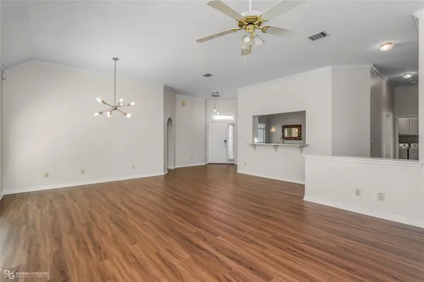 $275,000 | 180 Vidor Lane, Shreveport, LA 71105