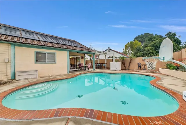 $665,000 | 6266 Pathfinder Road, Riverside, CA 92504