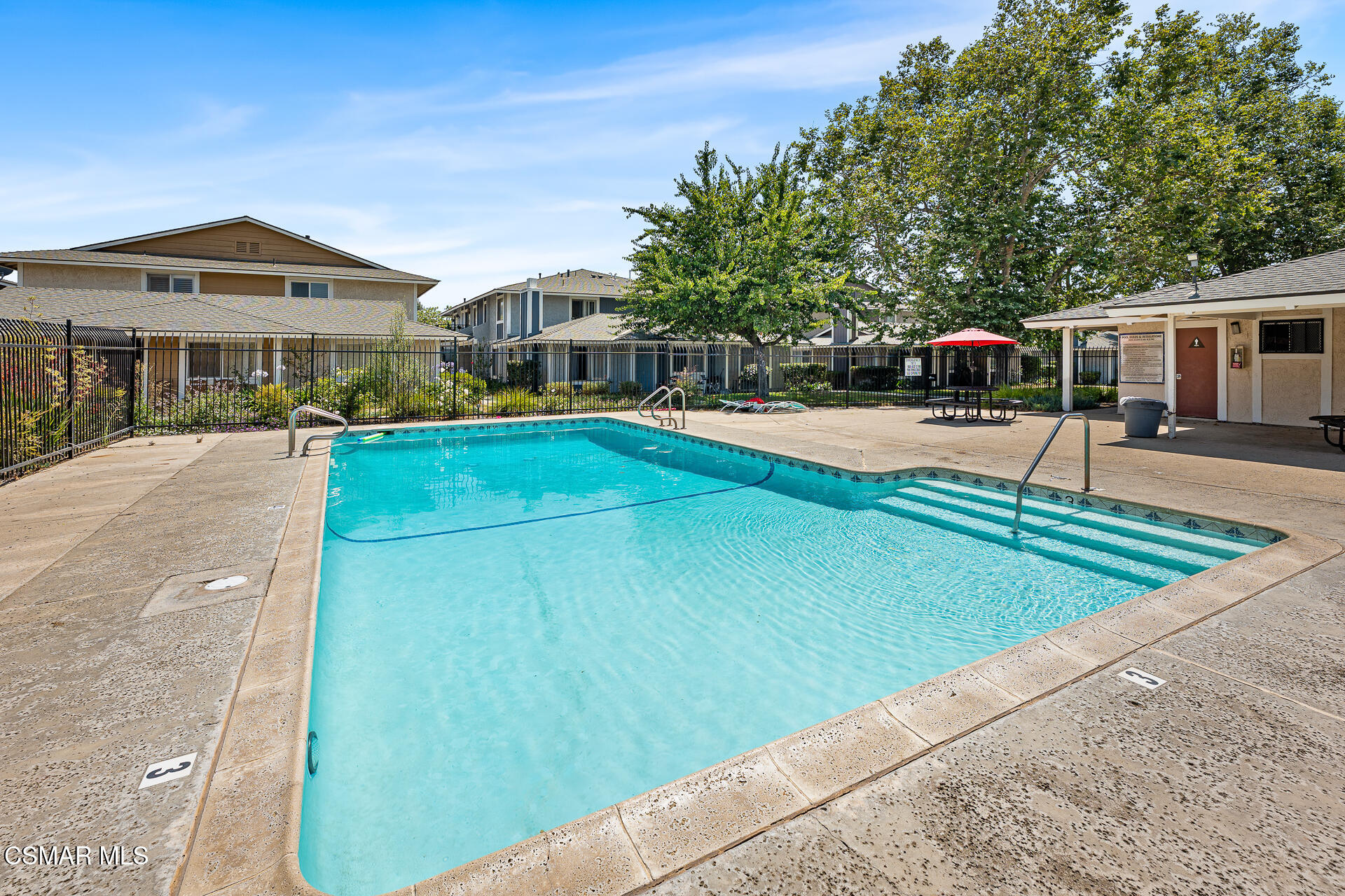 577 Spring Road, Unit 54 Moorpark, CA 93021 - Photo 23 of 23 a front view of building with yard