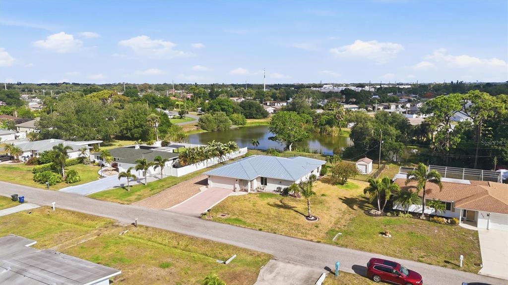 255 Rigel Road Venice, FL 34293 - Photo 12 of 52