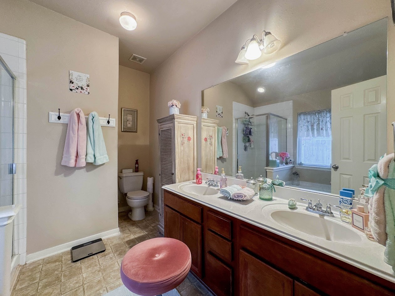 7031 Musclewood Road Baytown, TX 77521 - Photo 8 of 25