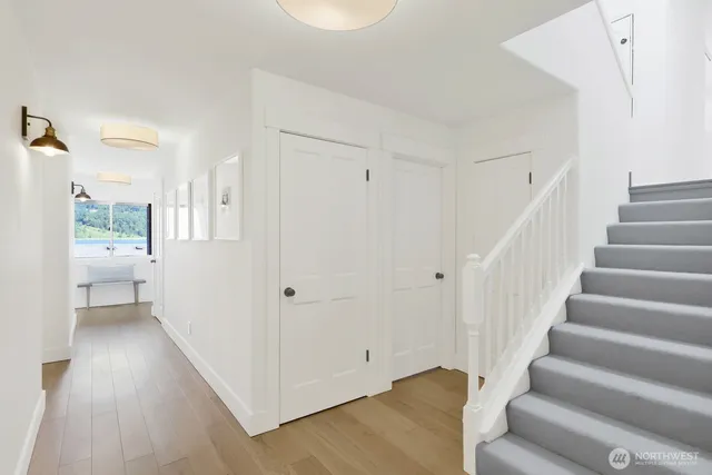 $1,200,000 | 12951 South Front Street, Mount Vernon, WA 98273